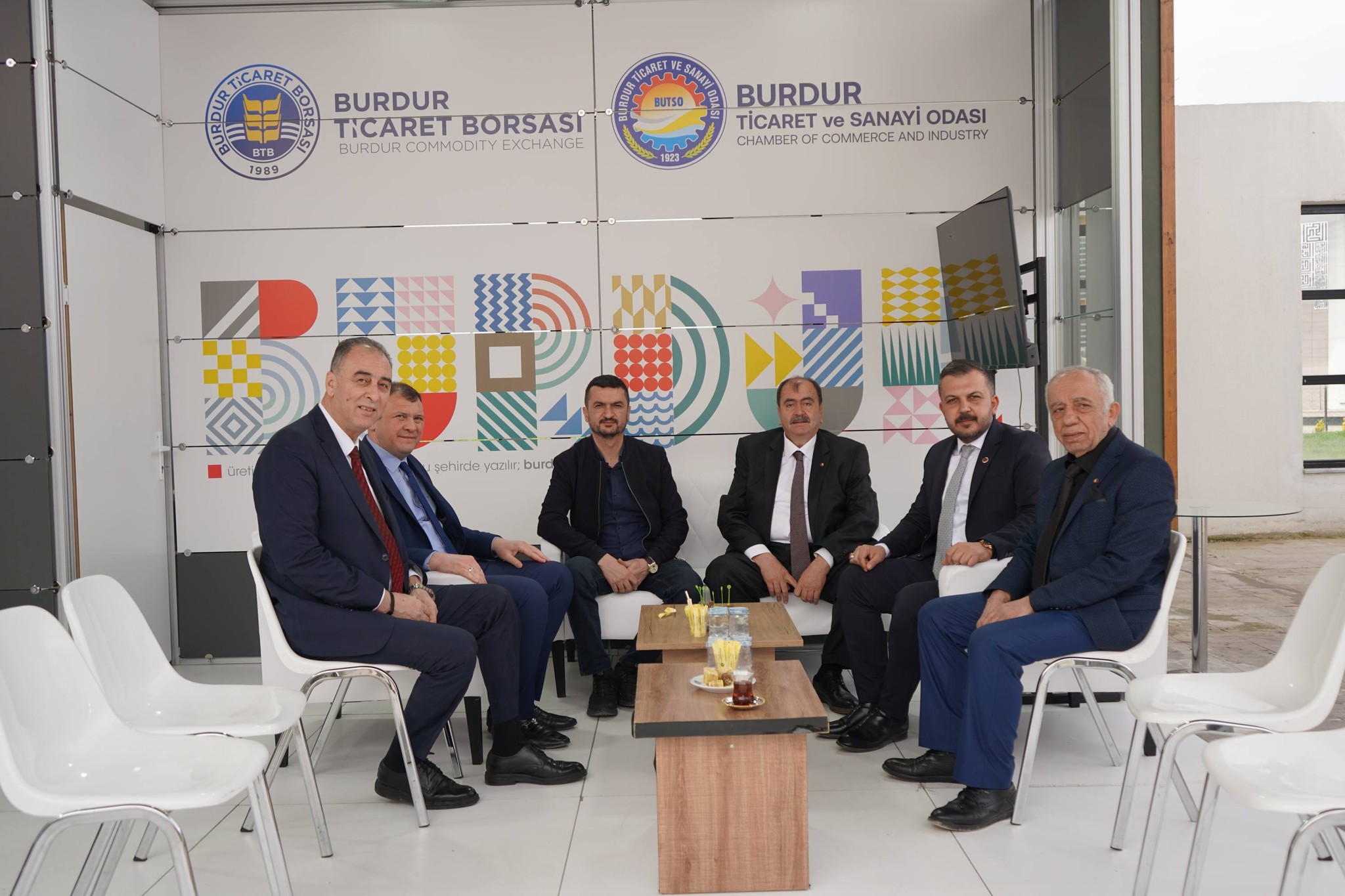 671841453 1285715960328551 3578130633941680489 n